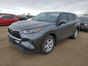  Salvage Toyota Highlander