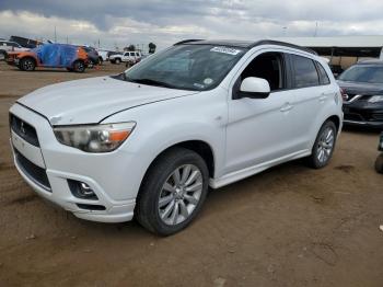  Salvage Mitsubishi Outlander