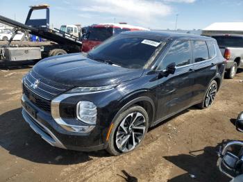  Salvage Mitsubishi Outlander