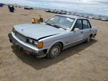  Salvage Datsun 810