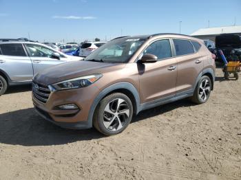  Salvage Hyundai TUCSON