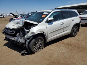  Salvage Toyota Highlander