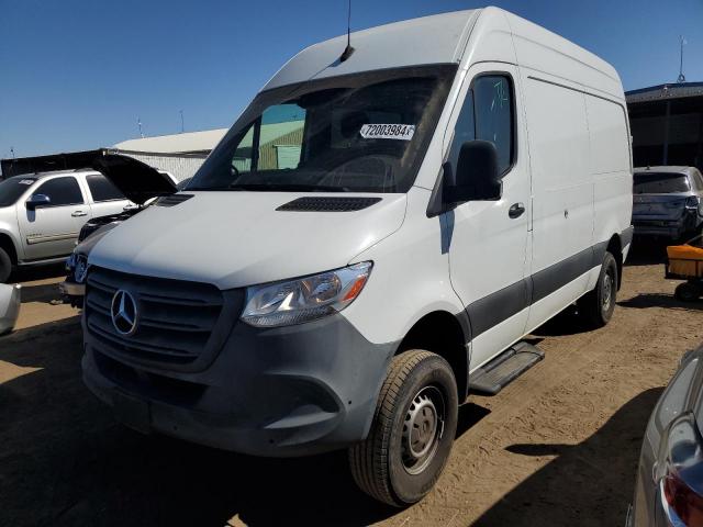  Salvage Mercedes-Benz Sprinter