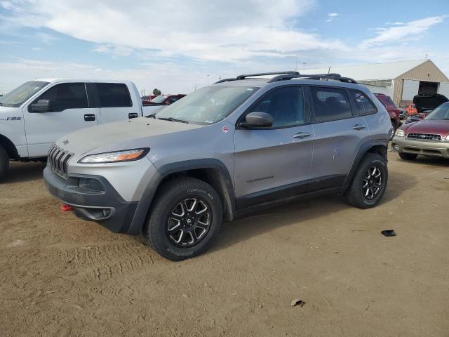  Salvage Jeep Cherokee