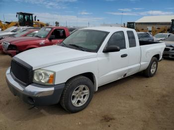  Salvage Dodge Dakota