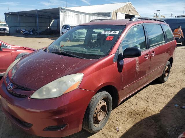  Salvage Toyota Sienna