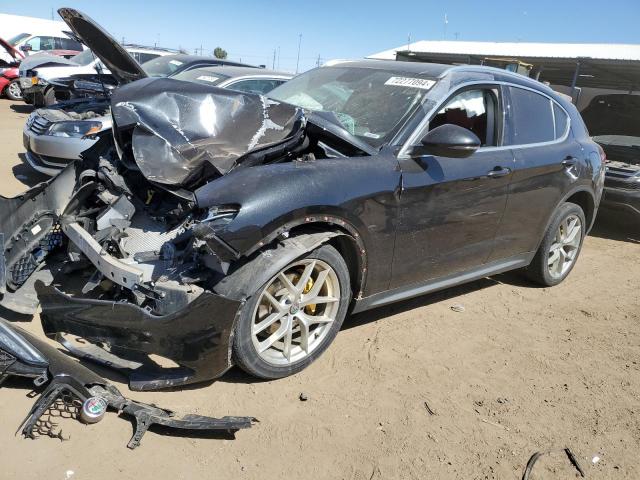  Salvage Alfa Romeo Stelvio