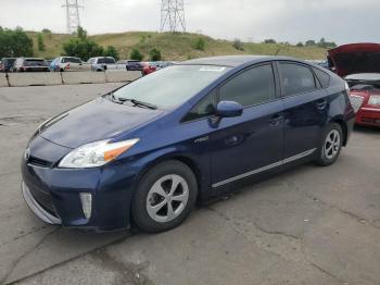  Salvage Toyota Prius