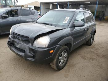  Salvage Hyundai TUCSON