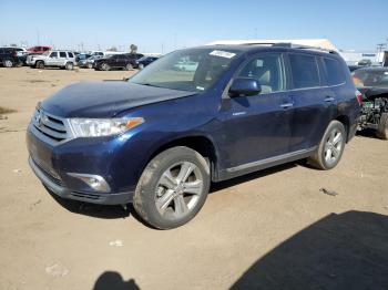  Salvage Toyota Highlander