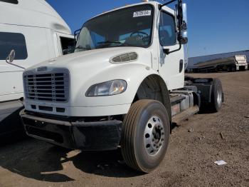  Salvage Freightliner M2 106 Med