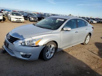  Salvage Nissan Altima