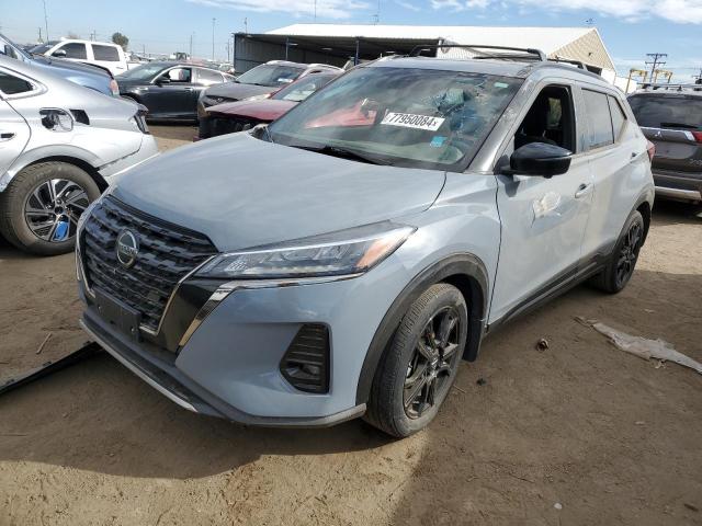  Salvage Nissan Kicks