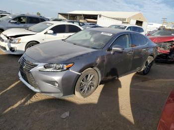  Salvage Lexus Es