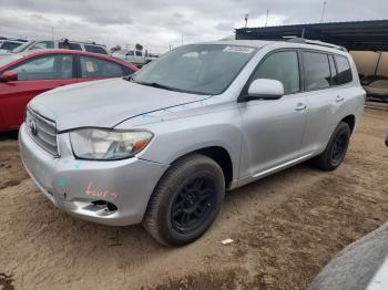  Salvage Toyota Highlander