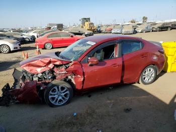  Salvage Toyota Yaris