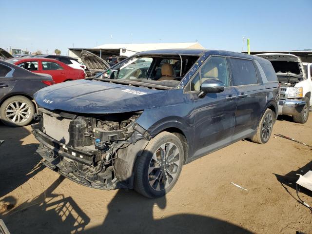  Salvage Kia Carnival