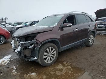  Salvage Kia Sorento