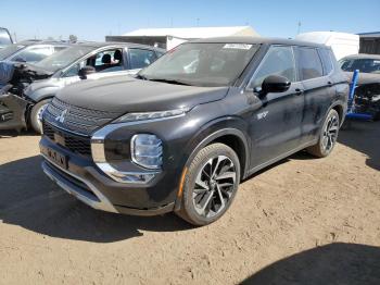  Salvage Mitsubishi Outlander