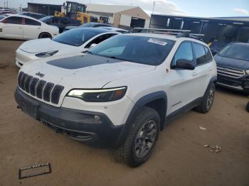  Salvage Jeep Cherokee