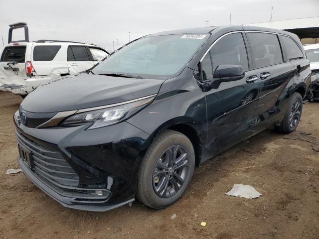  Salvage Toyota Sienna