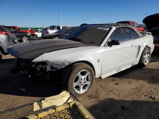  Salvage Ford Mustang