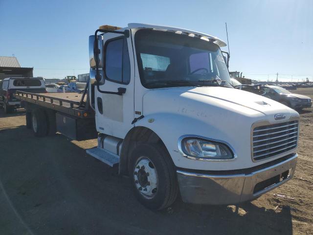  Salvage Freightliner M2 106 Med