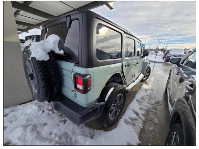  Salvage Jeep Wrangler