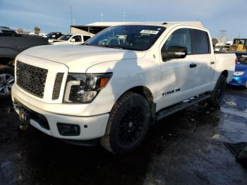  Salvage Nissan Titan