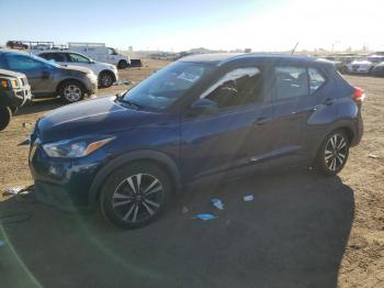  Salvage Nissan Kicks