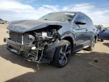  Salvage Hyundai TUCSON