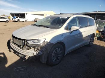  Salvage Chrysler Pacifica