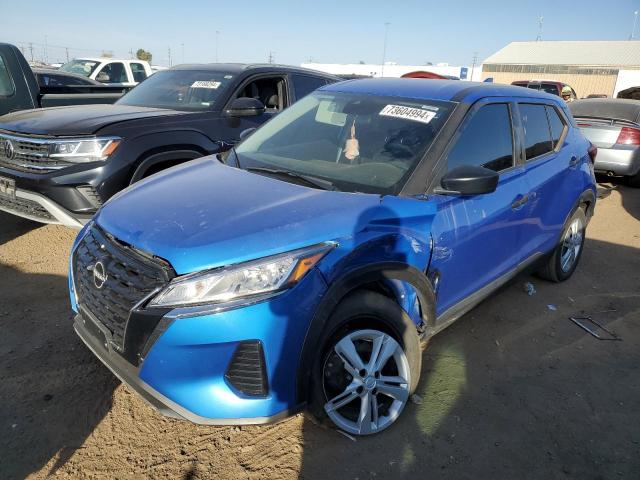  Salvage Nissan Kicks