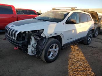  Salvage Jeep Cherokee