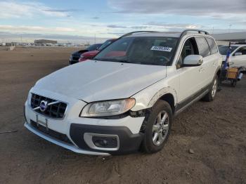  Salvage Volvo XC70