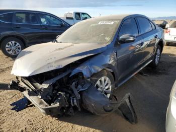  Salvage Volkswagen Passat