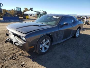  Salvage Dodge Challenger