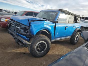  Salvage Ford Bronco