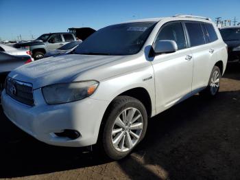  Salvage Toyota Highlander