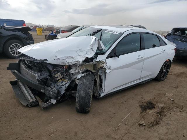  Salvage Hyundai ELANTRA