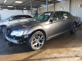  Salvage Chrysler 300