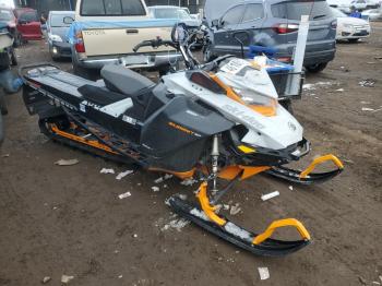  Salvage Bmbr Snowmobile