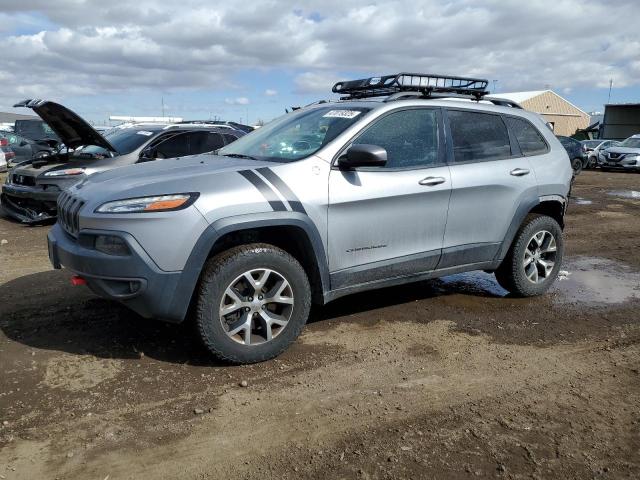  Salvage Jeep Cherokee