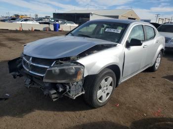  Salvage Dodge Avenger