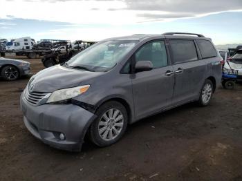  Salvage Toyota Sienna