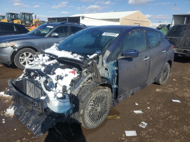  Salvage Nissan LEAF