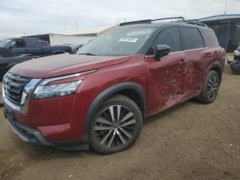  Salvage Nissan Pathfinder