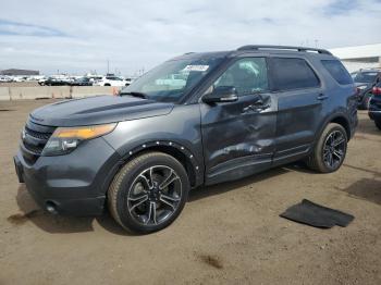  Salvage Ford Explorer