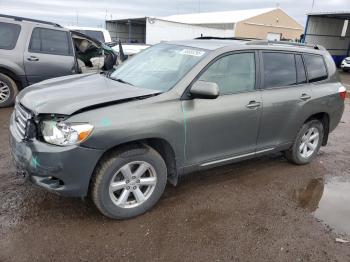  Salvage Toyota Highlander