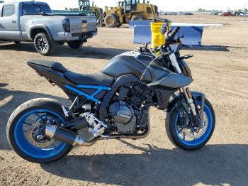  Salvage Suzuki Gsx800 R